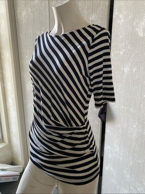 Tahari Black and White Striped mid sleeve Rutched top